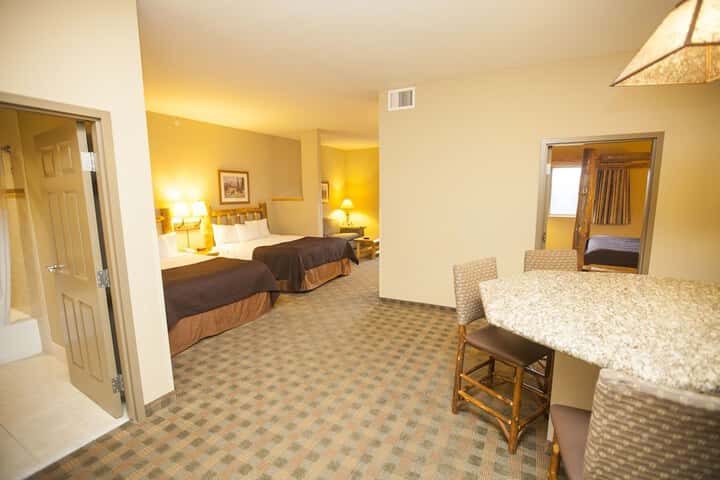 Room 2 of 46