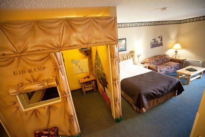 Room 5 of 46