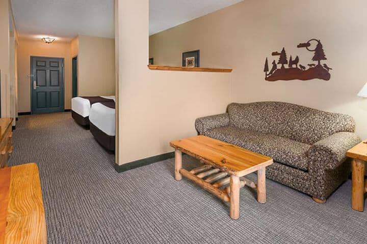 Room 21 of 46