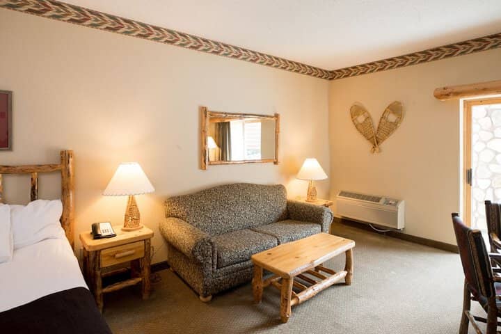 Room 12 of 41