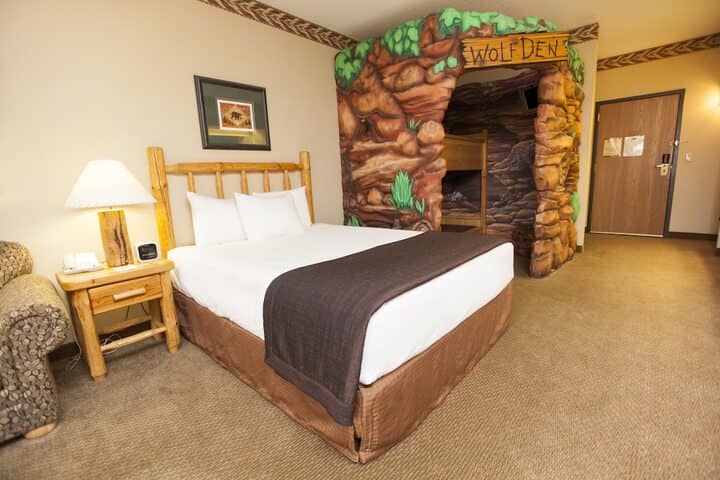 Room 4 of 46