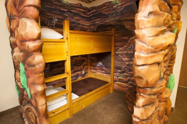 Room 8 of 46